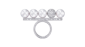 balance decade pearls & diamonds